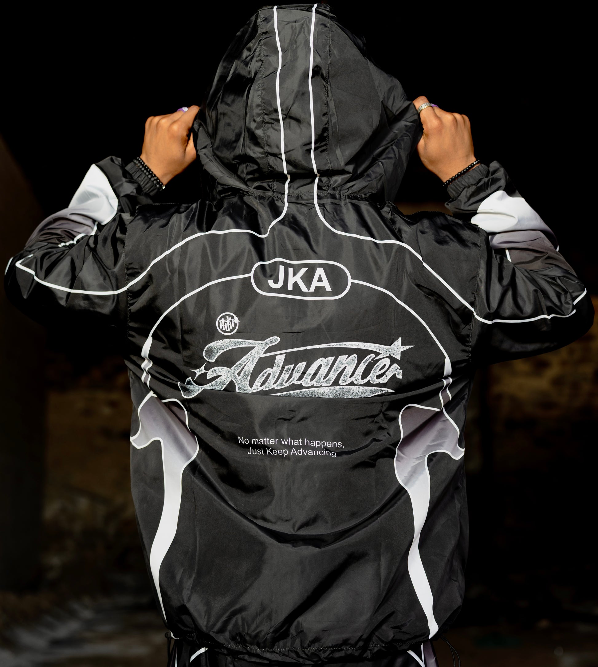 Advancer Windbreaker Set