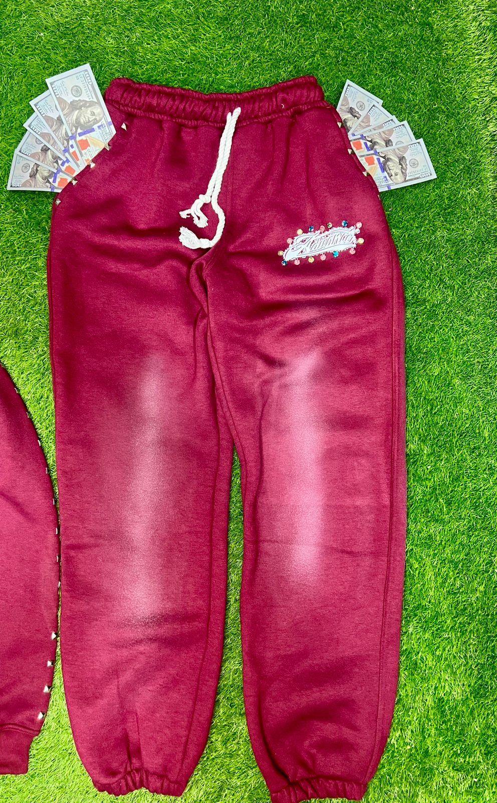 Advancer Sweatsuit preorder